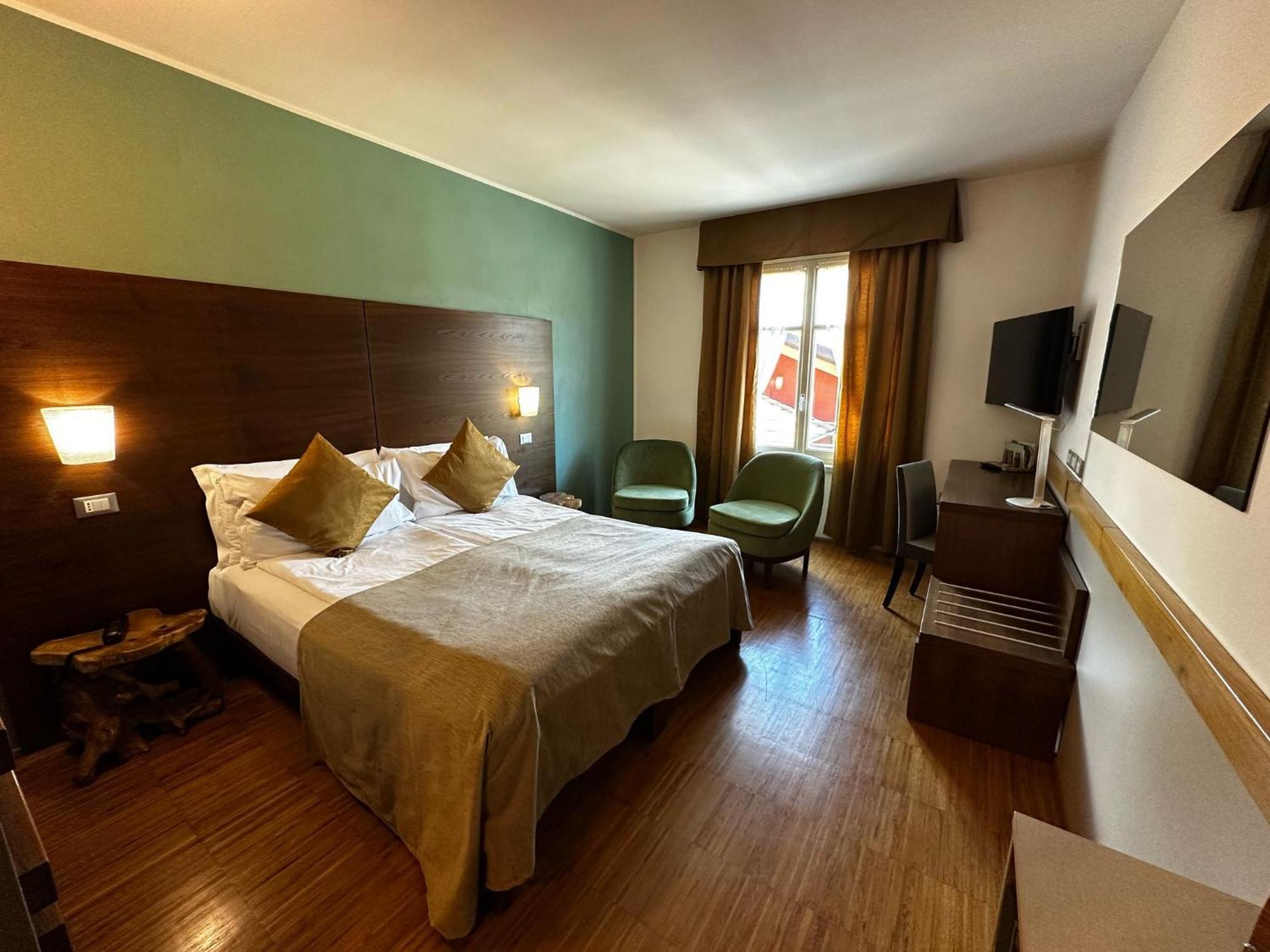 Hotel Cortese Armeno Exterior photo